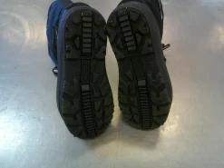 Used Columbia Snow/Hunt/Hike Boots Y Black Junior 04