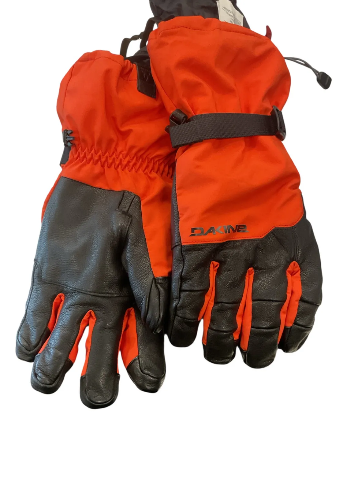 Used Dakine Snowboard Gloves