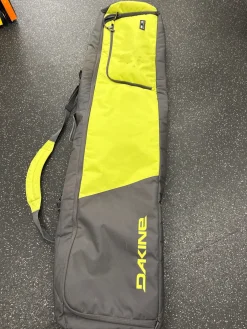 Used Dakine Travel Snowboard Bag Green