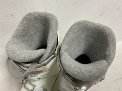 Used Dalbello ASPIRE 57 Womens DH Ski Boot Grey And White 260 MP - M08 - W09