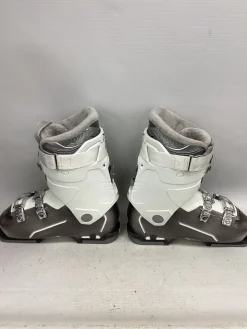 Used Dalbello ASPIRE 67 Womens DH Ski Boot White 240 MP - J06 - W07
