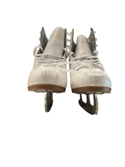 Used DBX SZ 4 WomensFigure Skate White Senior 4