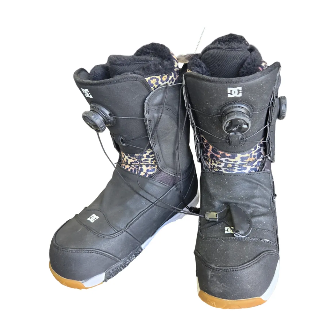 Used DC Shoes 2024 MORA BOA SB BOOTS SZ9 Womens Snowboard Boots Black Senior 9