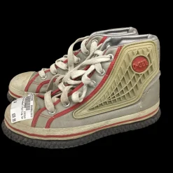 Used D-Gel Broomball/Curling Shoes Junior 04