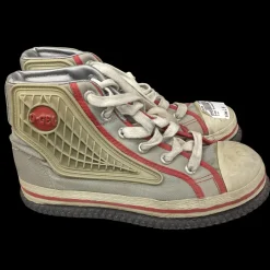 Used D-Gel Broomball/Curling Shoes Junior 04