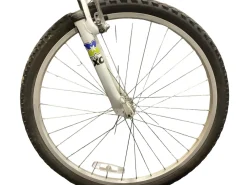 Used Diamondback LUSTRE 1 Mountain Bike Womens Royal Blue 43-47cm - 17-18" - MD Frame
