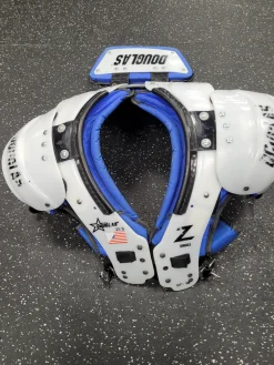 Used Douglas Z-25 FB Shoulder Pads White SM