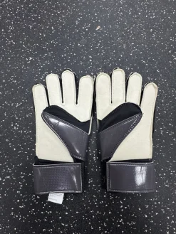 Used DSG OCALA GOALIE GLOVES Soccer Goalie Gloves Grey 7