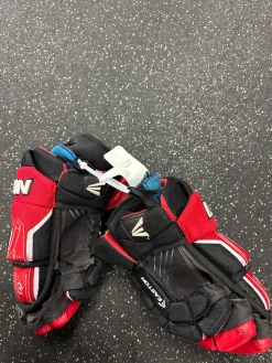 Used Easton GX Intermediate Gloves Black 12"