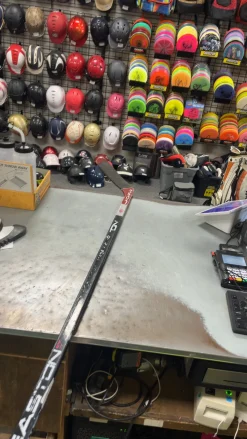 Used Easton REDLINE Senior Wood Left