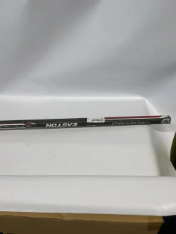 Used Easton SYNERGY 550 Junior One Piece Right 50 Flex