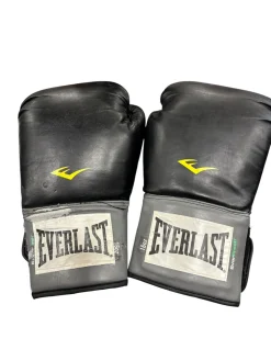 Used Everlast Boxing Gloves Black Senior