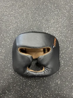 Used Everlast Boxing Headgear Black