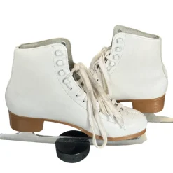 Used FIGURE SKATES WomensFigure Skate White Senior 9