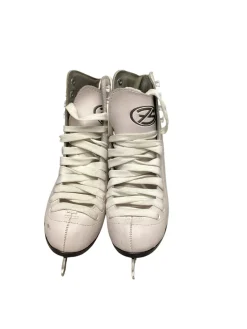 Used FIRST STRIDE WomensFigure Skate White Senior 6