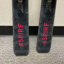 Used Fischer ASPIRE LITE Girls DH Ski/Binding Black 140 cm