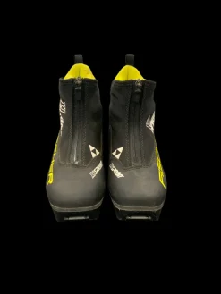 Used Fischer Boys NNN XC Ski Boots Black JR-02