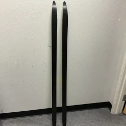 Used Fischer RCS SPRINT CROWN Boys XC Ski/Binding Yellow 140 cm