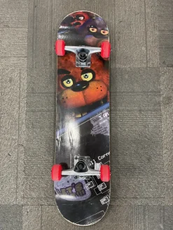 Used FIVE NIGHTS AT FREDDYS Complete Skateboard Black Regular