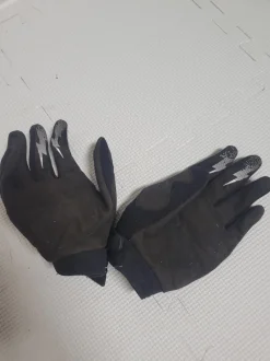Used Fox DIRTPAW MD Motocross Accessories