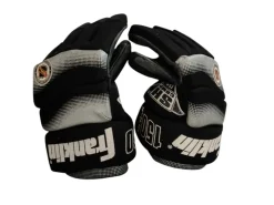 Used Franklin COMP 150 Junior Gloves Black SM