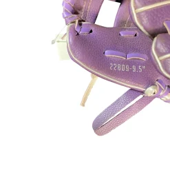 Used Franklin MESKTEK RH Throw Fastpitch Gloves Purple 9 1/2"