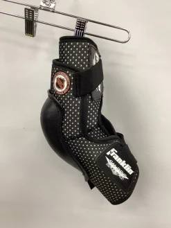 Used Franklin SH PRO 2650 Senior Elbow Pads Black MD