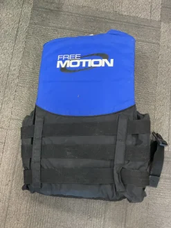 Used FREE MOTION PFD Adult PFD Royal Blue S/M