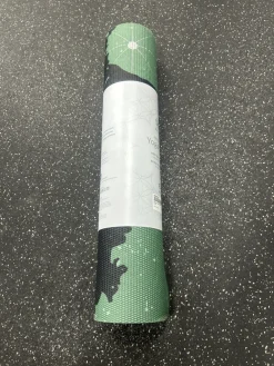 Used Gaiam Yoga Mat Green