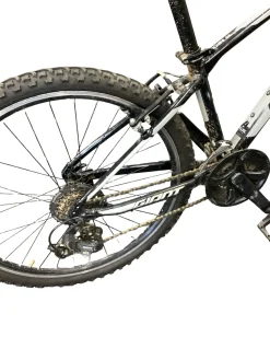 Used Giant ATX Mountain Bike Mens Black 33-37cm - 13-14" - XS Frame