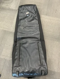 Used GOLF TRAVEL BAG SOFT Travel Bag Black