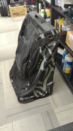 Used Grit Sr Hockey Wheeled Black