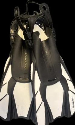 Used Guardian MONTEREY Underwater Fins White S/M