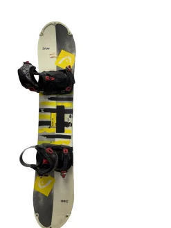 Used Head ROCKA 4D 130 cm Snowboard w/ MD Bindings