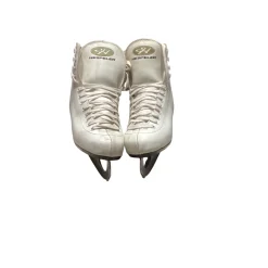 Used Hespeler FIGURE SKATES WomensFigure Skate White Senior 9