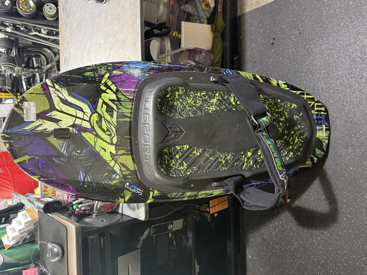 Used Ho Sports HO AGENT FRANKIE PANNO PRO MODEL Kneeboard Purple 52"