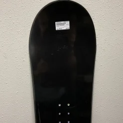 Used Horizon DEFIANCE Mens Snowboard Only Black And Green 158 cm