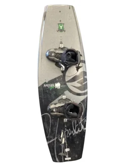 Used Hyperlite BELMONT Wakeboard Orange 136 cm