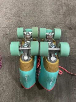 Used Impala GREEN/PINK ROLLERSKATES Senior Roller Quad Skates Teal Senior 8