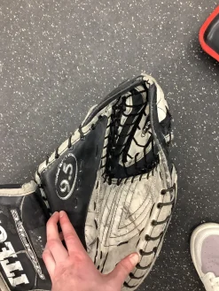 Used ITECH PTOFILE Street Goalie Catcher Sr White LG