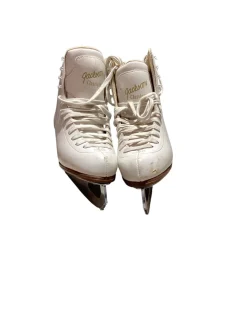 Used Jackson CLASSIQUE WomensFigure Skate White Senior 6.5