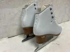 Used Jackson Evo FS 2021 Girls Figure Skates White Junior 02
