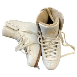 Used Jackson MYSTIQUE Girls Figure Skate White Junior 01