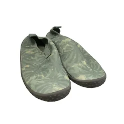 Used Junior 02 Water Shoes