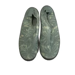 Used Junior 02 Water Shoes