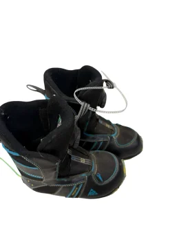 Used K2 MINI TURBO BOA Snowboard Boots Black Youth 13.0
