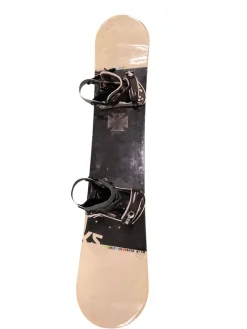 Used K2 WORLD WIDE WEAPON Womens Board/Bindings Black And White 147 cm
