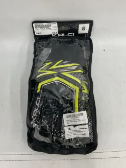 Used KALCI GOALIE GLOVES Soccer Goalie Gloves Black 6