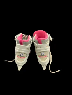Used Lake Placid ADJUSTABLE SKATES Girls Softboot Skate White Adjustable