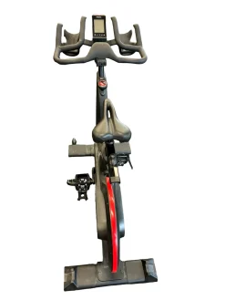 Used Life Fitness IC5 Upright Bike